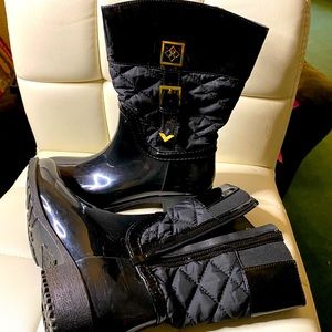 Black quilt and patent
